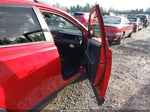JTMBFREV7HJ127379 Toyota RAV4 LE