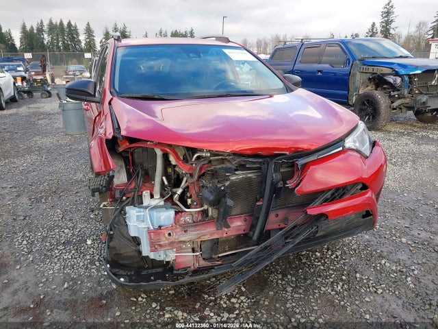 JTMBFREV7HJ127379 Toyota RAV4 LE