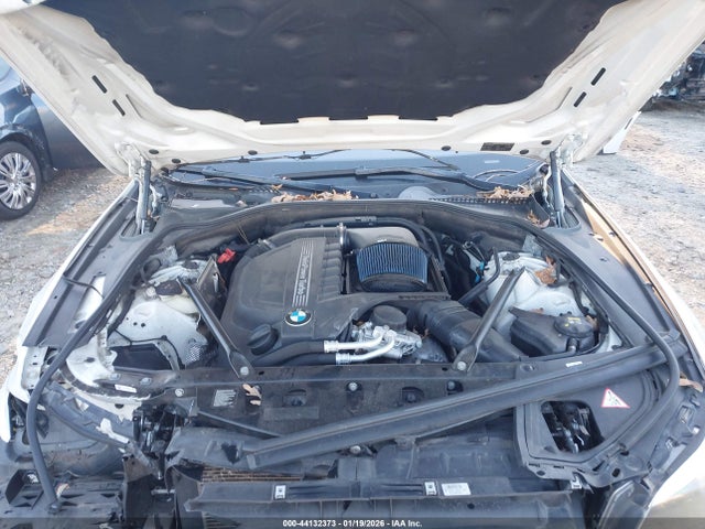 Продажа на аукционе авто 2015 Bmw 535i, vin: WBA5B1C52FG127150, номер лота: 44132373