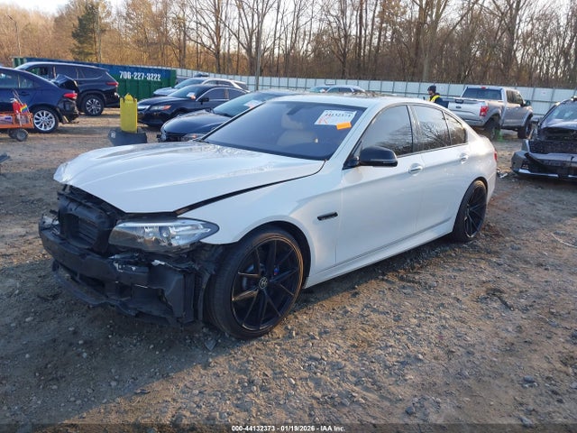 Продажа на аукционе авто 2015 Bmw 535i, vin: WBA5B1C52FG127150, номер лота: 44132373