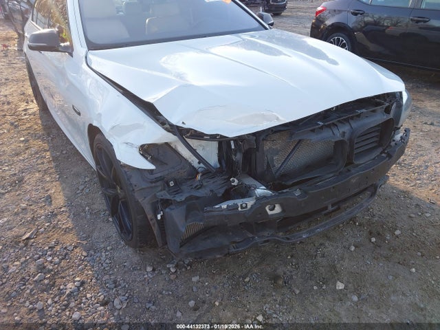 Продажа на аукционе авто 2015 Bmw 535i, vin: WBA5B1C52FG127150, номер лота: 44132373
