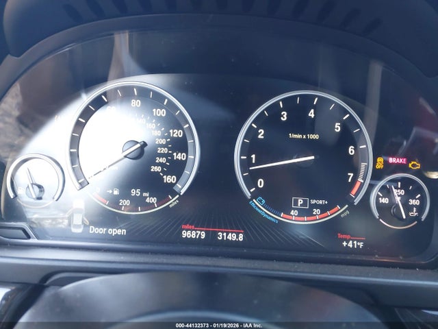 Продажа на аукционе авто 2015 Bmw 535i, vin: WBA5B1C52FG127150, номер лота: 44132373