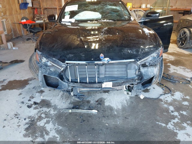 Продажа на аукционе авто 2018 Maserati Levante, vin: ZN661XUA9JX301277, номер лота: 44132398