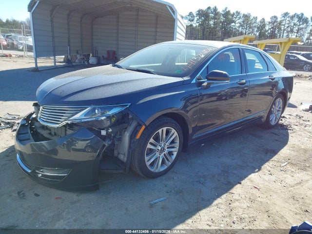 Lincoln MKZ 2014 3LN6L2J96ER832973 Image 2