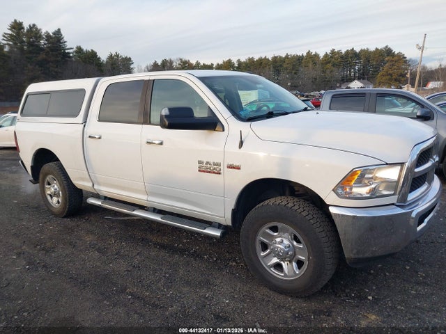 2016 Ram 2500 Slt მანქანა იყიდება აუქციონზე, vin: 3C6UR5DJ3GG118564, აუქციონის ნომერი: 44132417