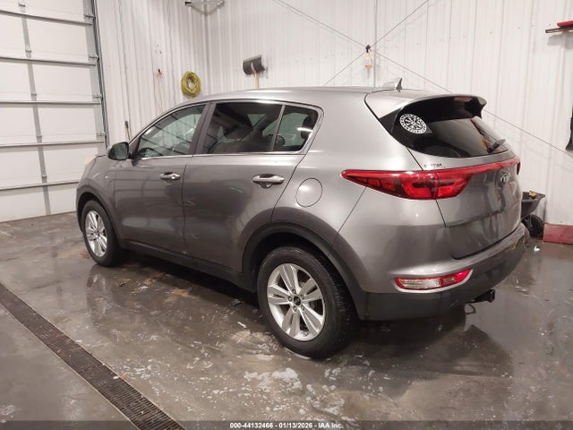 KNDPMCACXH7122607 KIA Sportage Lx
