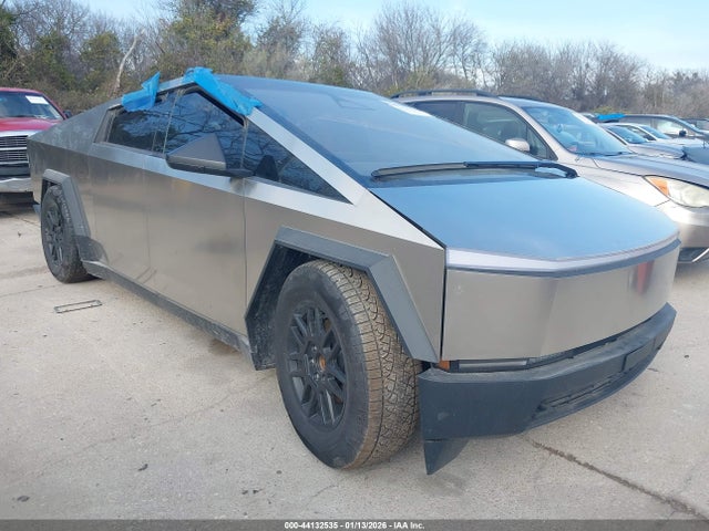 2025 TESLA CYBERTRUCK 7G2CEHED2SA066444 Photo 0
