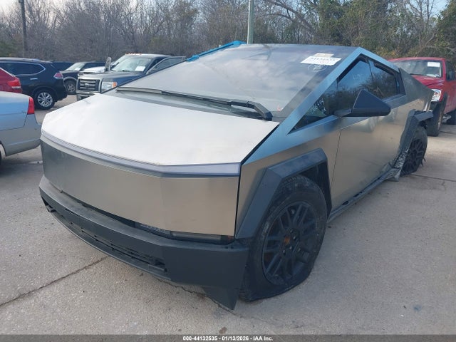 2025 TESLA CYBERTRUCK 7G2CEHED2SA066444 Photo 1