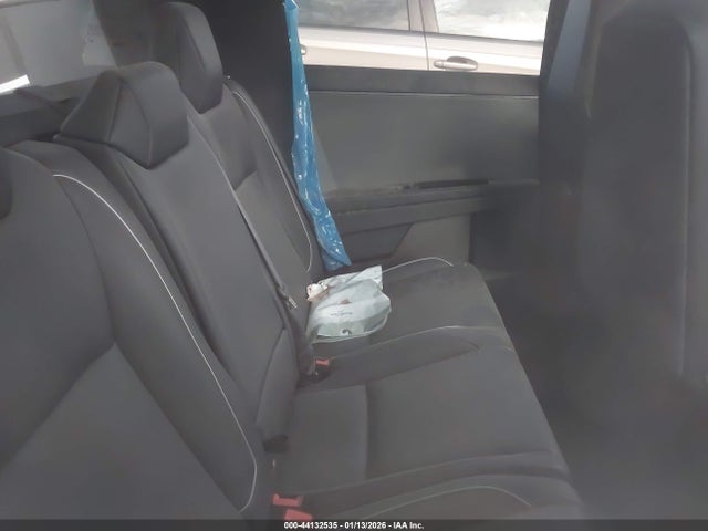 2025 TESLA CYBERTRUCK 7G2CEHED2SA066444 Photo 7