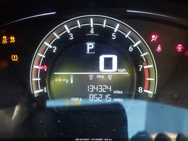 44132537 :رقم المزاد ، 2HKRW5H32JH405914 vin ، 2018 Honda Cr-v Lx مزاد بيع