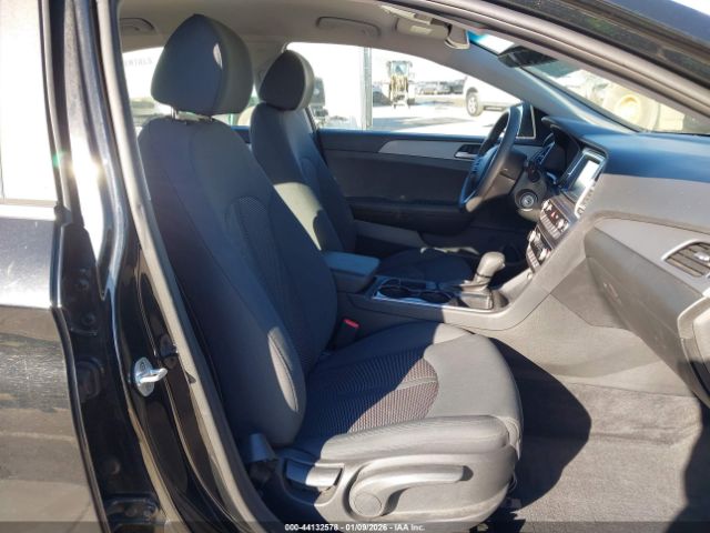 2019 HYUNDAI SONATA 5NPE24AF9KH743238 Photo 4