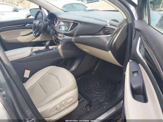 Продажа на аукционе авто 2019 Buick Enclave Awd Essence, vin: 5GAEVAKW3KJ169846, номер лота: 44132633