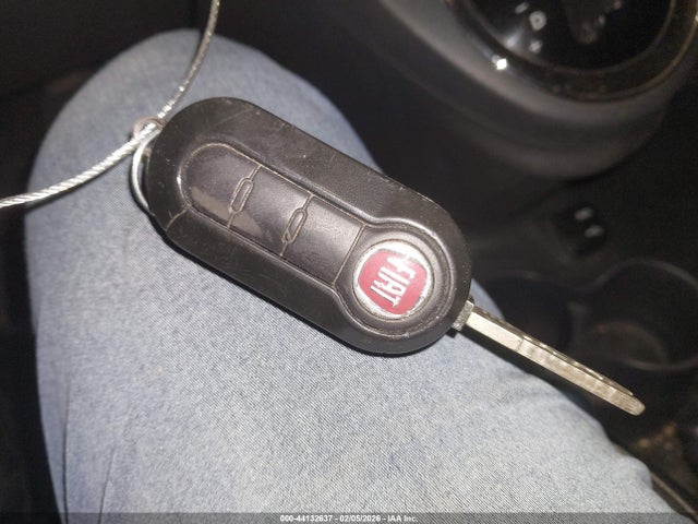 2017 FIAT 500 3C3CFFCR9HT515381 Photo 10