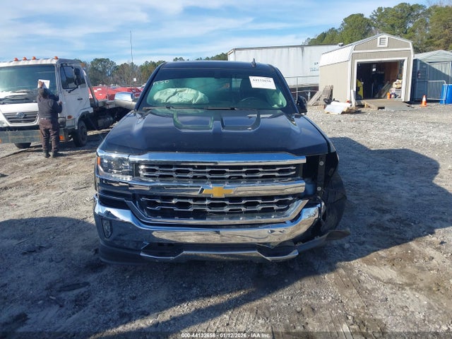 1GCRCSEC1JZ290579 Chevrolet Silverado 1500 1lz