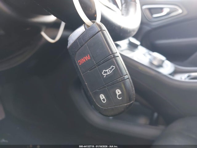 Aukcja sprzedaży 2016 Chrysler 200 Touring, vin: 1C3CCCFB0GN188034, numer aukcji: 44132719