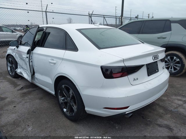 2018 Audi A3 2.0t Premium მანქანა იყიდება აუქციონზე, vin: WAUB8GFF0J1044143, აუქციონის ნომერი: 44132744