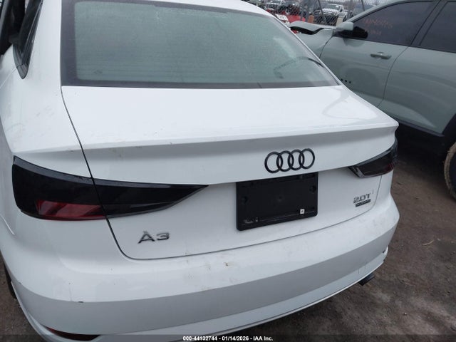 2018 Audi A3 2.0t Premium მანქანა იყიდება აუქციონზე, vin: WAUB8GFF0J1044143, აუქციონის ნომერი: 44132744