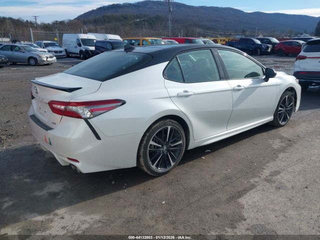 2019 TOYOTA CAMRY 4T1B61HK6KU297009 Photo 3