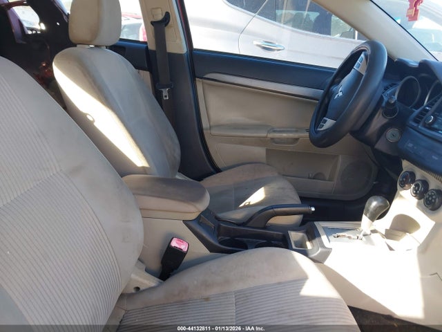 2014 MITSUBISHI LANCER JA32U2FU4EU008345 Photo 4