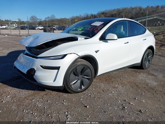 2026 TESLA MODEL Y 7SAYGDED6TA491861 Photo 1