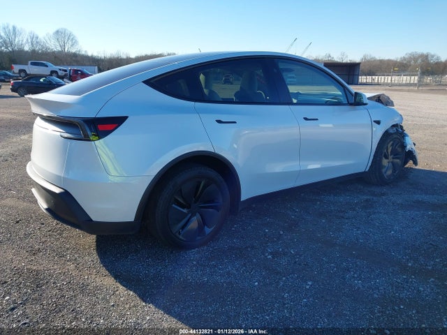 2026 TESLA MODEL Y 7SAYGDED6TA491861 Photo 3