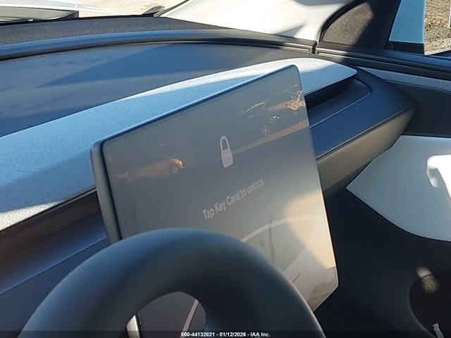 2026 TESLA MODEL Y 7SAYGDED6TA491861 Photo 6
