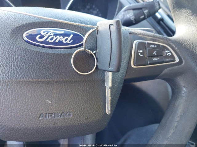 1FMCU9G9XHUB79559 Ford ESCAPE SE