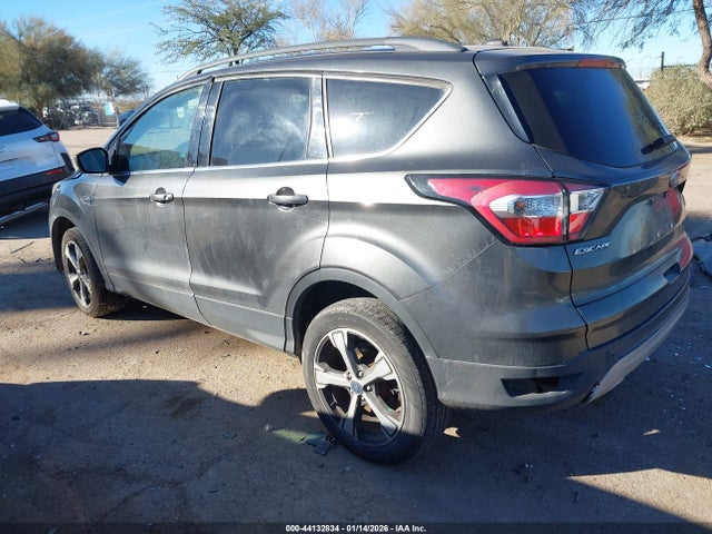 1FMCU9G9XHUB79559 Ford ESCAPE SE