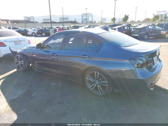 44132878 :رقم المزاد ، WBA8B3G55GNT62402 vin ، 2016 Bmw 340i مزاد بيع