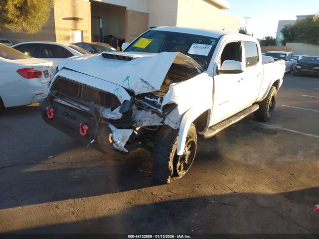 3TMDZ5BN6NM122217 Toyota Tacoma Trd Sport