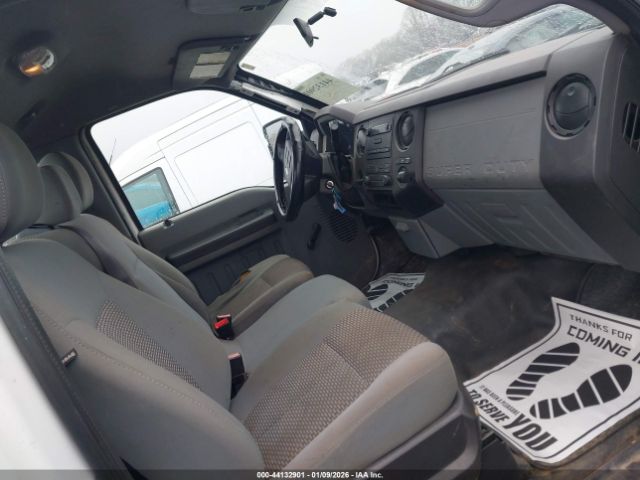 2011 FORD F-250 1FTBF2AT4BEC63366 Photo 4