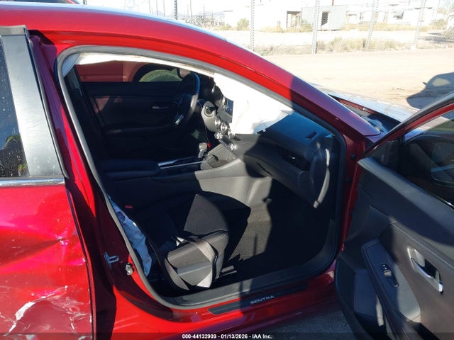 3N1AB8CV3MY242333 Nissan Sentra Sv Xtronic Cvt