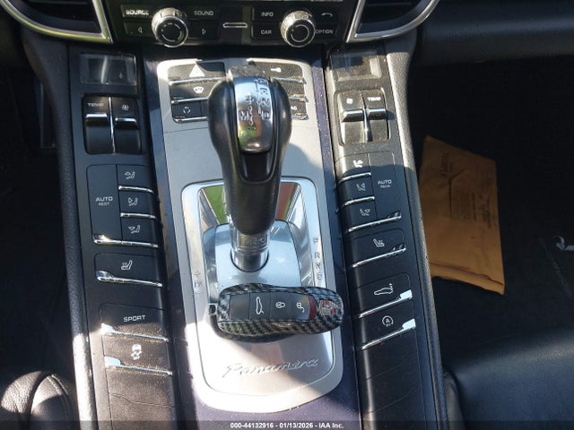2011 PORSCHE PANAMERA WP0AA2A77BL010745 Photo 10