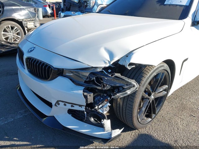 WBA4W7C58KAG51941 BMW 440I