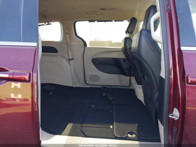 Продажа на аукционе авто 2021 Chrysler Pacifica Touring L, vin: 2C4RC1BG2MR534823, номер лота: 44132936