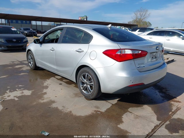 2014 KIA FORTE KNAFK4A67E5250566 Photo 2