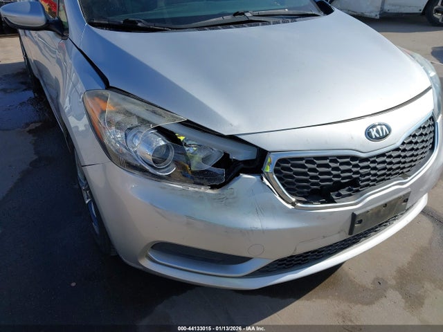 2014 KIA FORTE KNAFK4A67E5250566 Photo 5