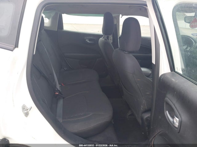 3C4NJCABXJT263346 Jeep Compass Sport Fwd