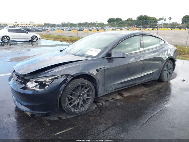 2025 TESLA MODEL 3 5YJ3E1EA6SF029500 Photo 1