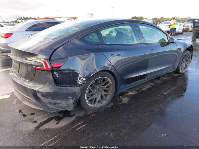 2025 TESLA MODEL 3 5YJ3E1EA6SF029500 Photo 3