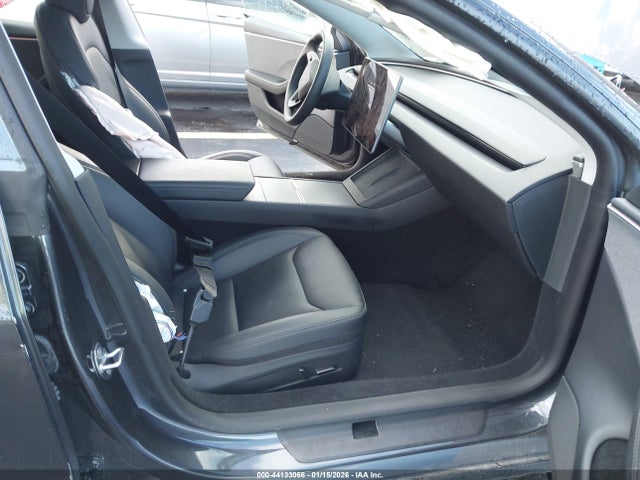 2025 TESLA MODEL 3 5YJ3E1EA6SF029500 Photo 4