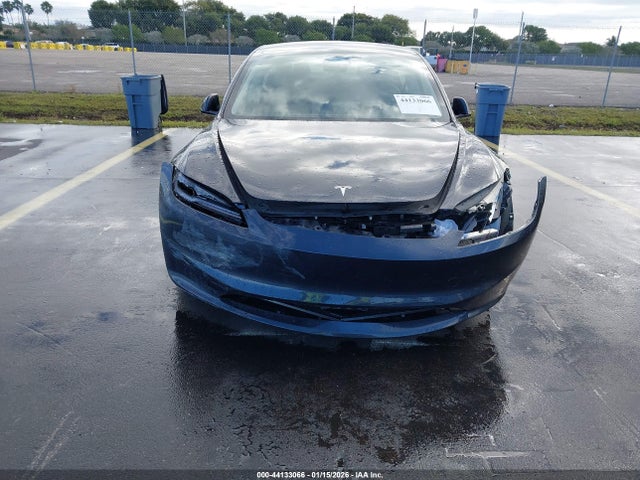 2025 TESLA MODEL 3 5YJ3E1EA6SF029500 Photo 5