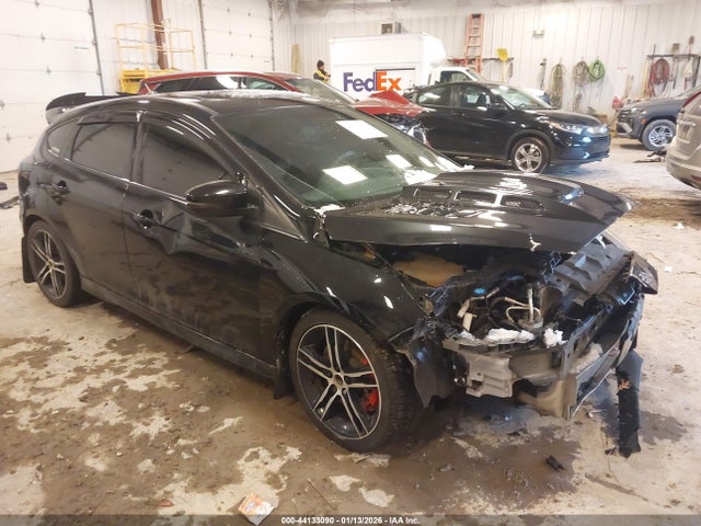 2017 FORD FOCUS ST 1FADP3L9XHL282186