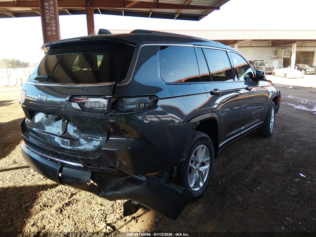 1C4RJJAG0P8770393 Jeep Grand Cherokee L Laredo 4x2