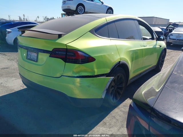 2017 TESLA MODEL X 5YJXCBE22HF053730 Photo 3