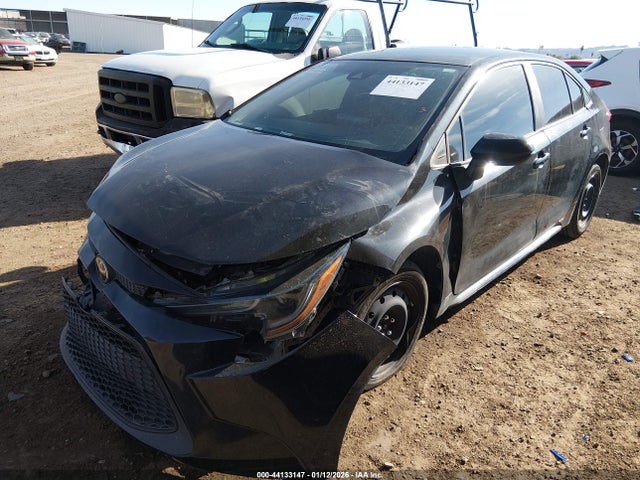 Toyota COROLLA LE 2021 5YFEPMAE3MP167550 Image 2
