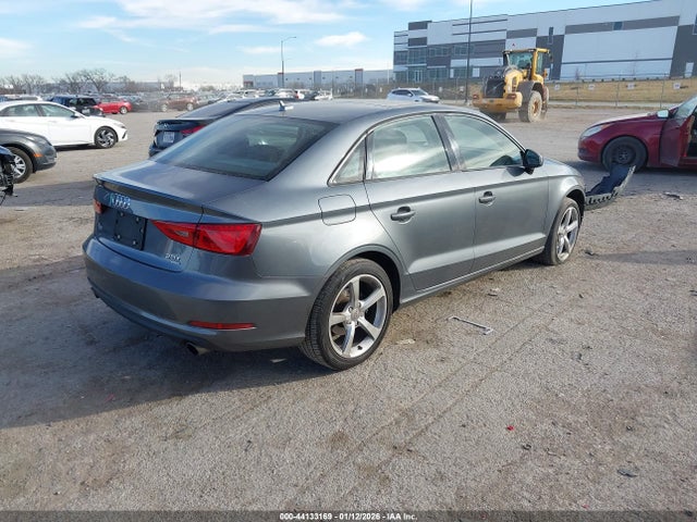 2015 AUDI A3 WAUBFGFF0F1001824 Photo 3