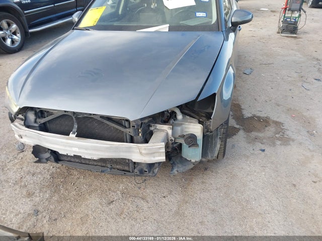 2015 AUDI A3 WAUBFGFF0F1001824 Photo 5