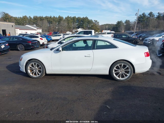 Auction sale of the 2014 Audi A5 2.0t Premium, vin: WAULFAFR4EA009824, lot number: 44133184