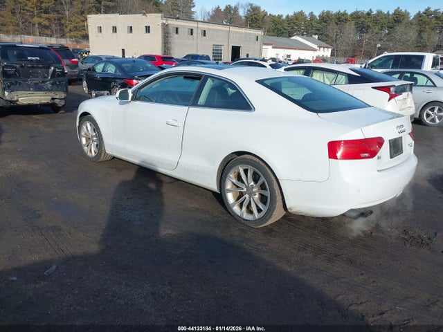 Auction sale of the 2014 Audi A5 2.0t Premium, vin: WAULFAFR4EA009824, lot number: 44133184